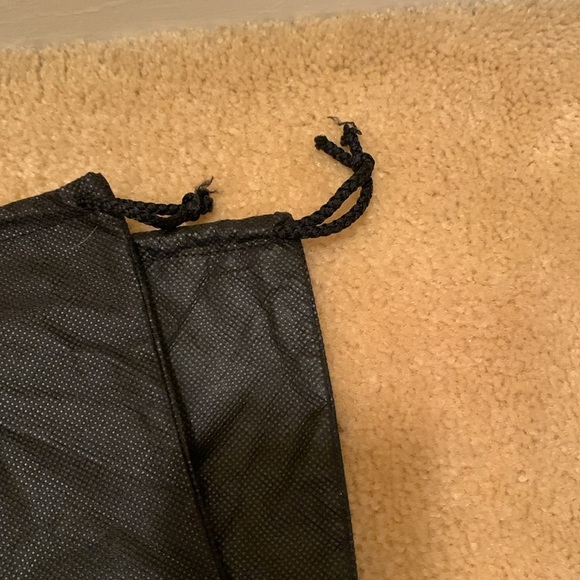 NWOT Puma 96 Hours shoe bag set - Picture 3 of 6